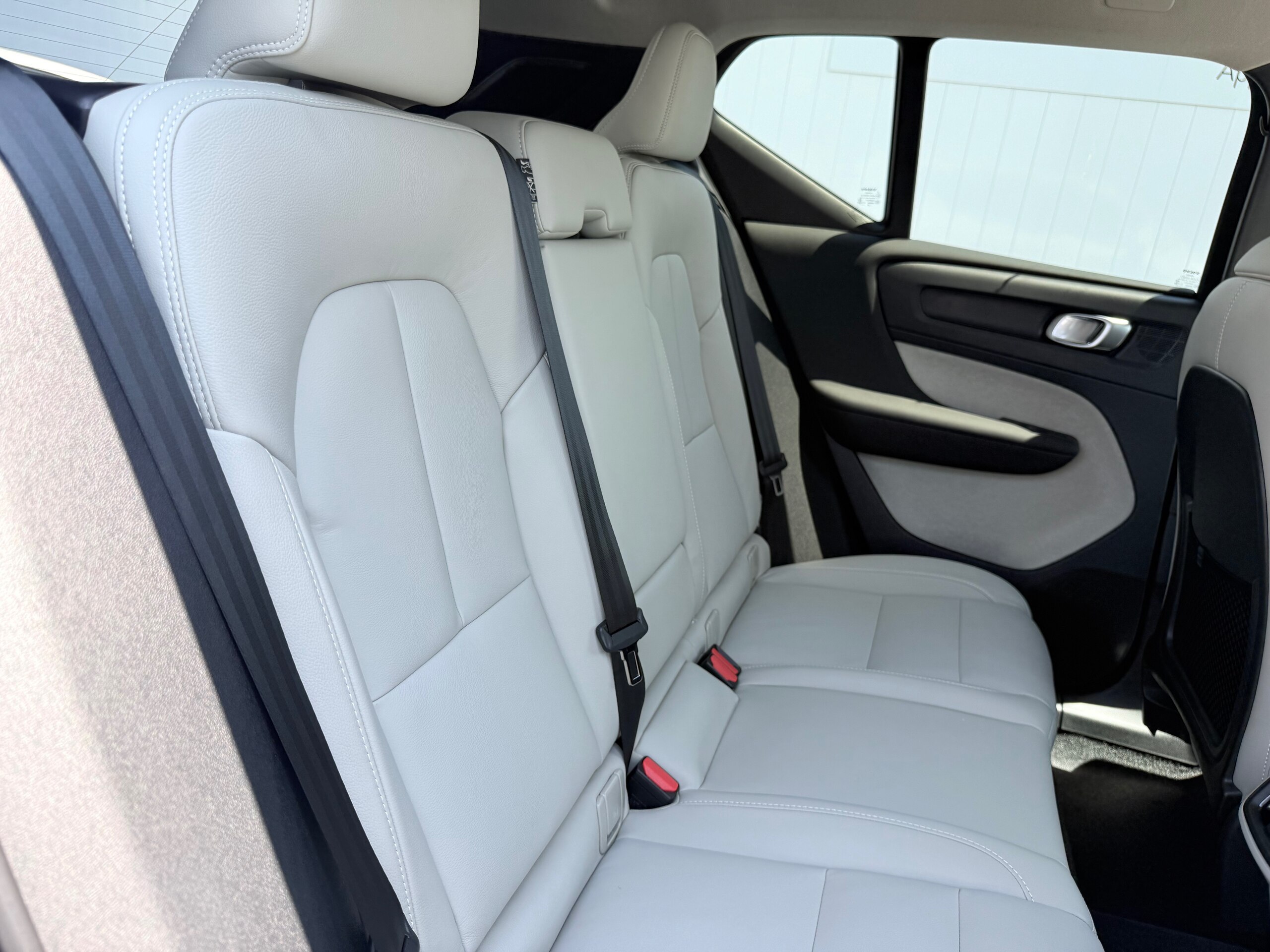 Volvo XC40 Ultra B4 AWD 4WD — photo 7