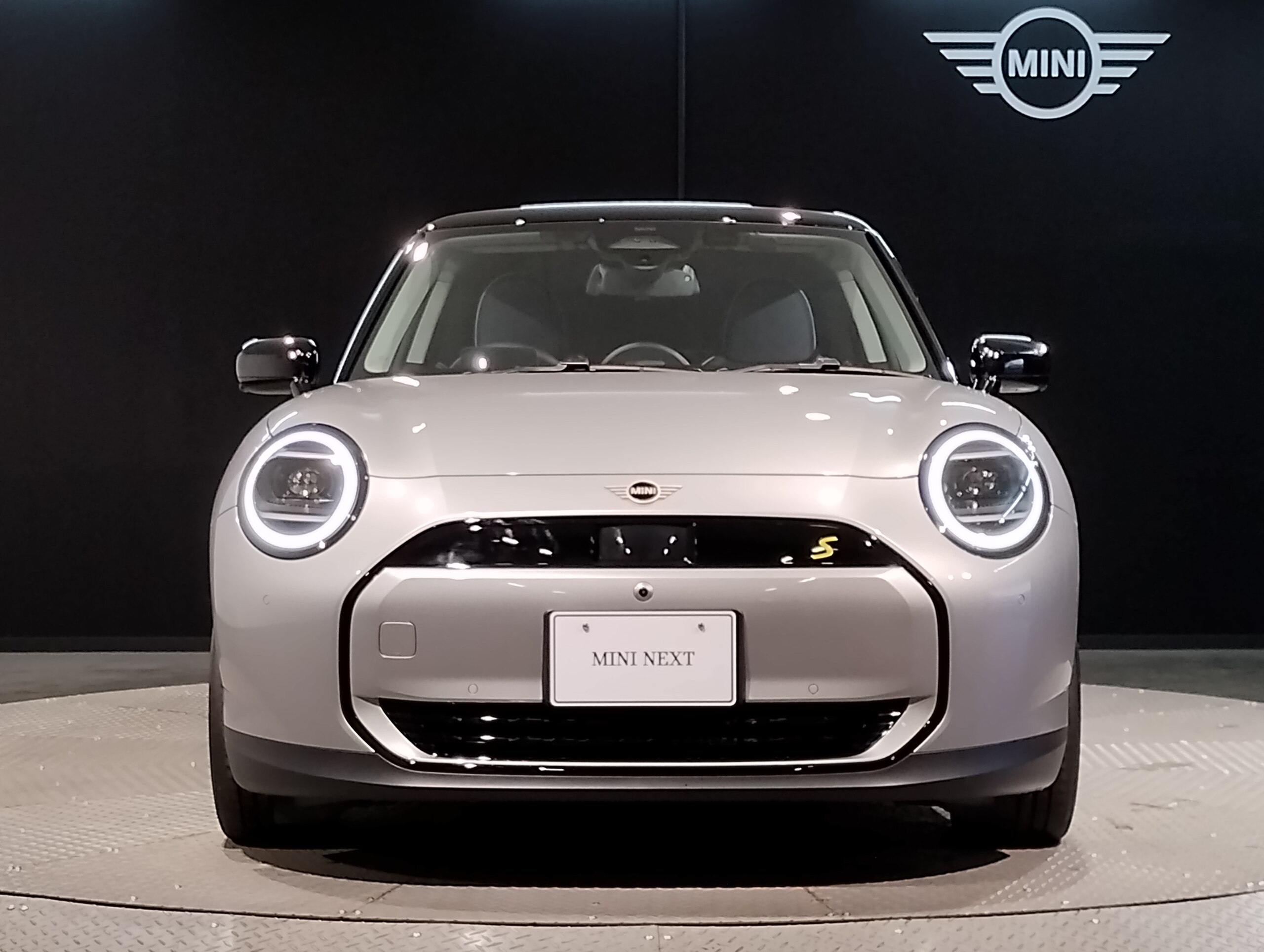 2024 Mini Cooper — photo 2