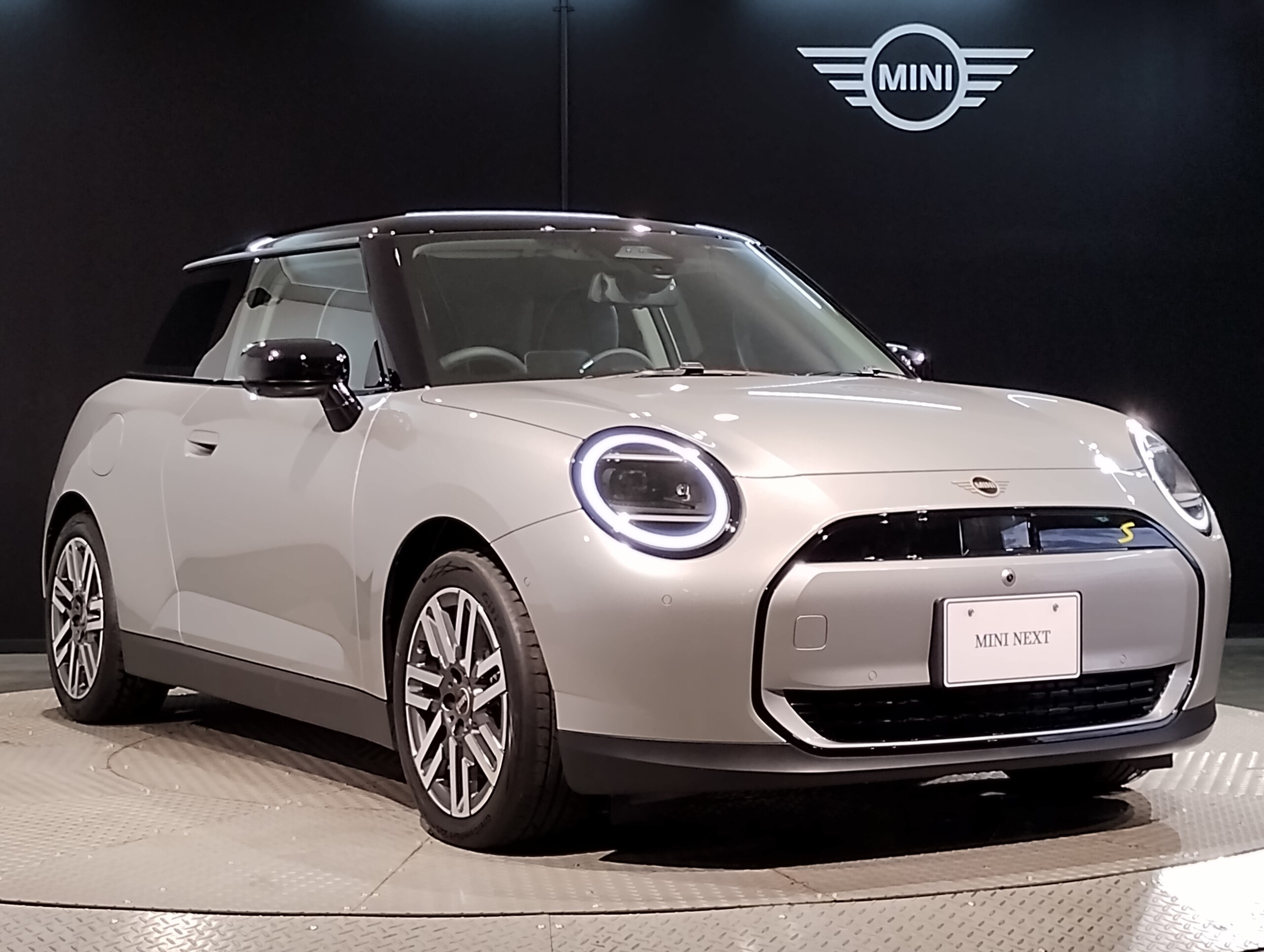 2024 Mini Cooper — photo 3