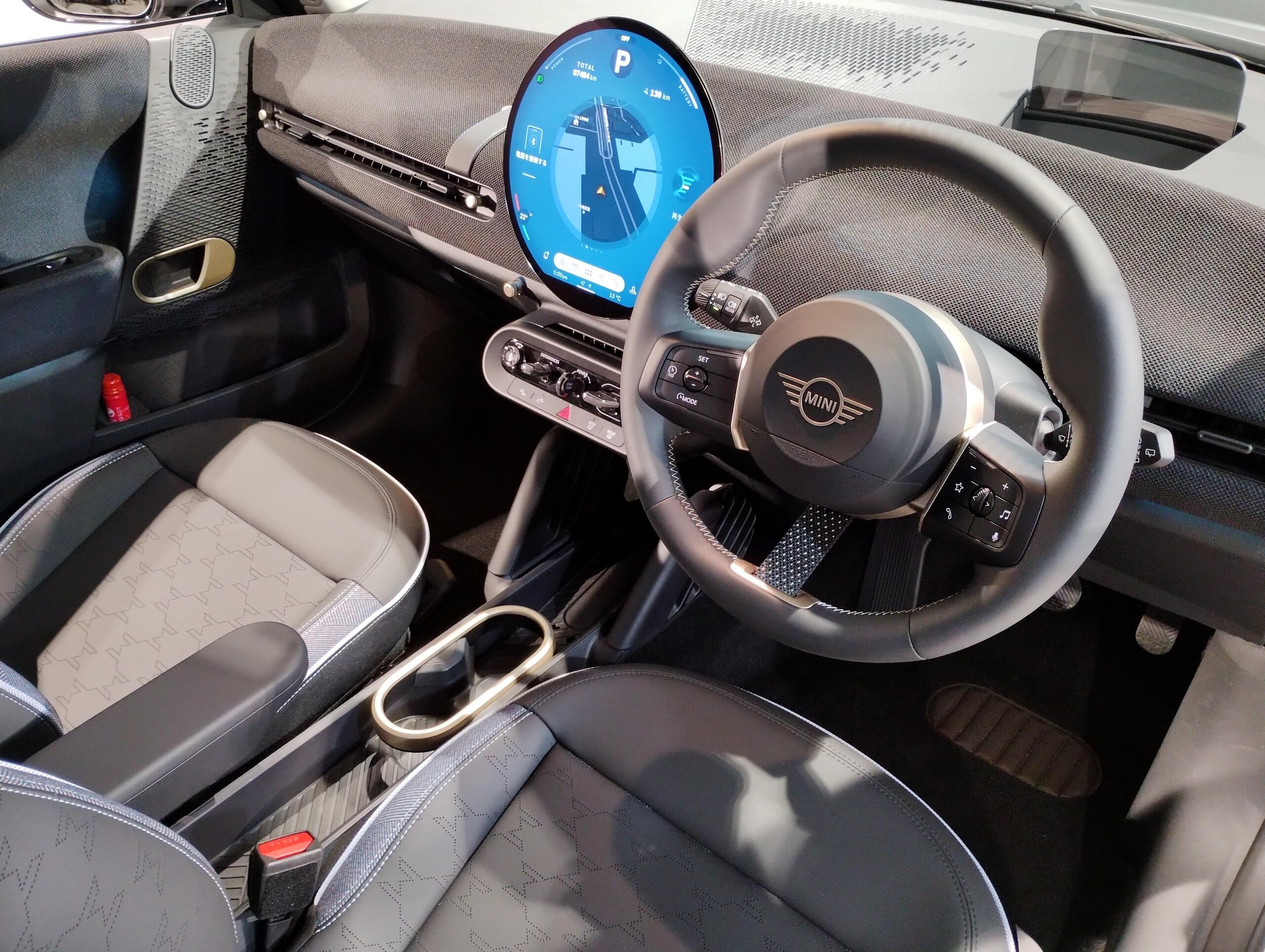 Mini Cooper SE 3-Door — photo 8