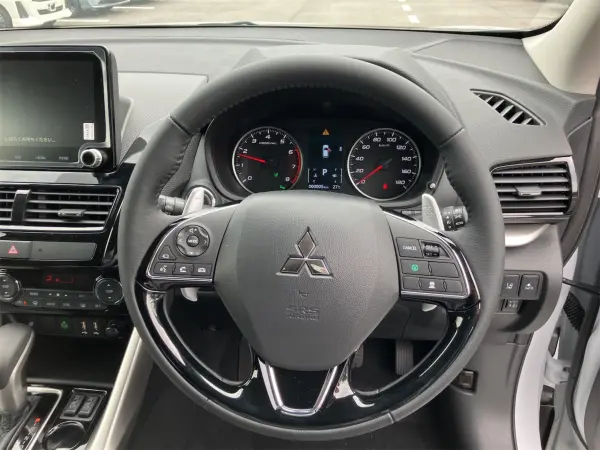 2024 Mitsubishi Eclipse Cross — photo 8 | Tuminion Kenya