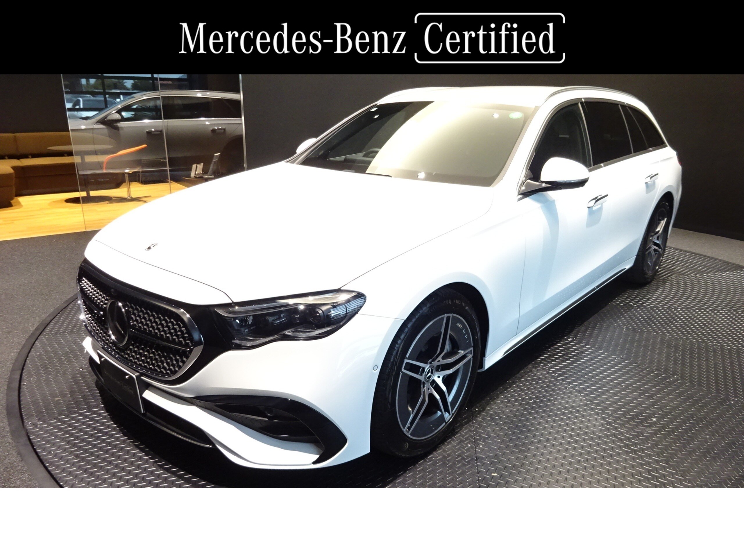 Mercedes-Benz E-Class Wagon E220 d Avantgarde AMG Line Package (ISG) Diesel Turbo MP202401 Advanced Package / Digital Interior Package / Leather Exclusive Package / Ex-Employee Lease Vehicle