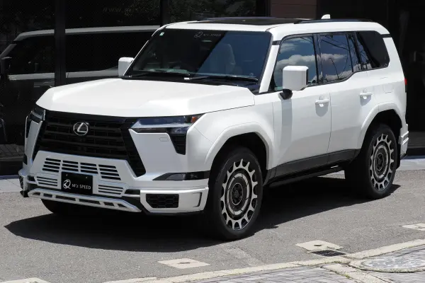 2025 Lexus Gx — photo 9 | Tuminion Kenya