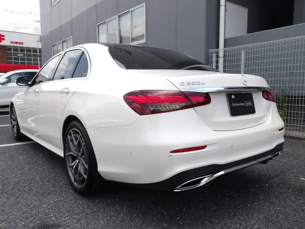 2021 Mercedes E Class — photo 2