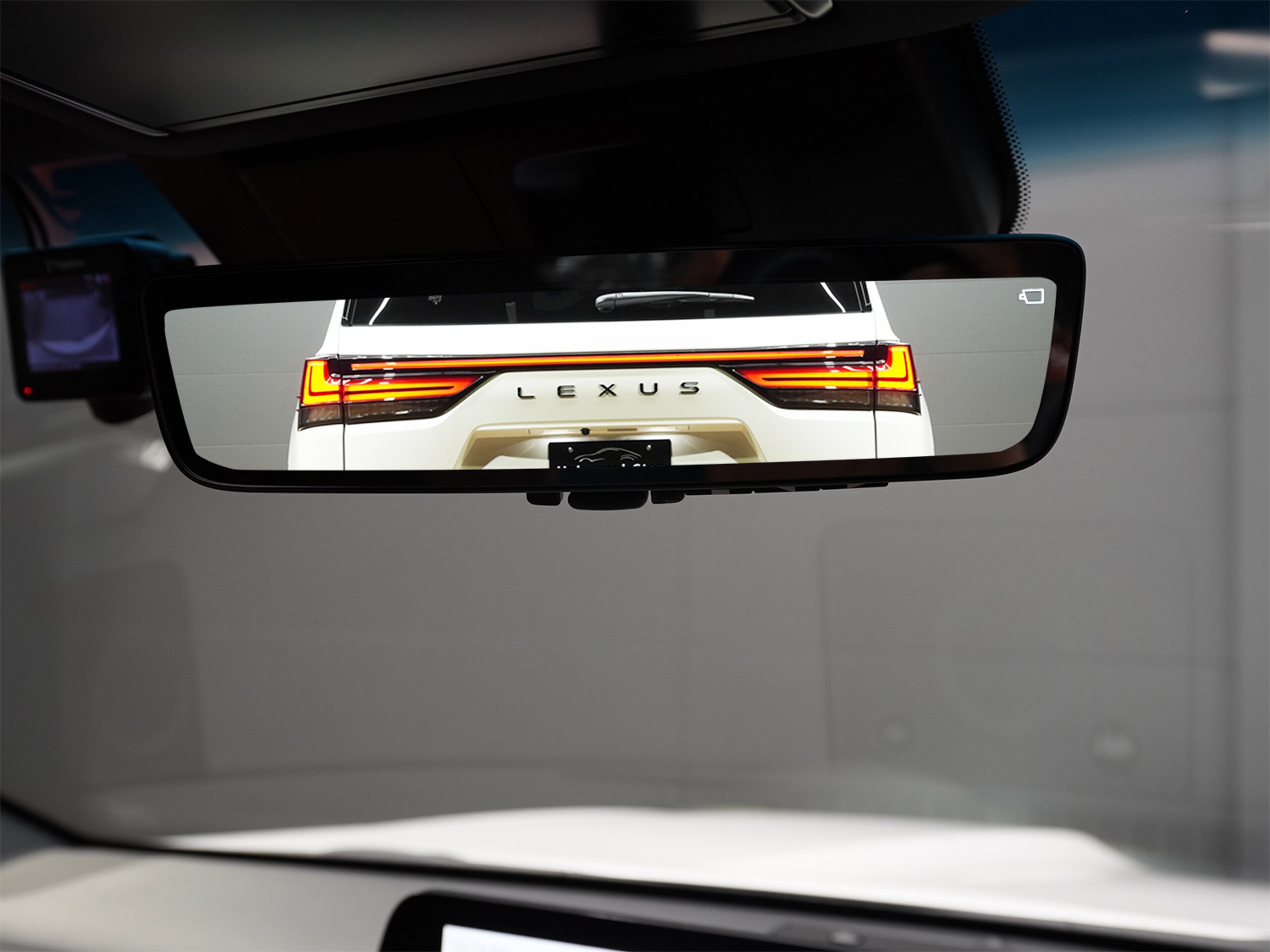 Lexus LX600 Executive 4WD — photo 7