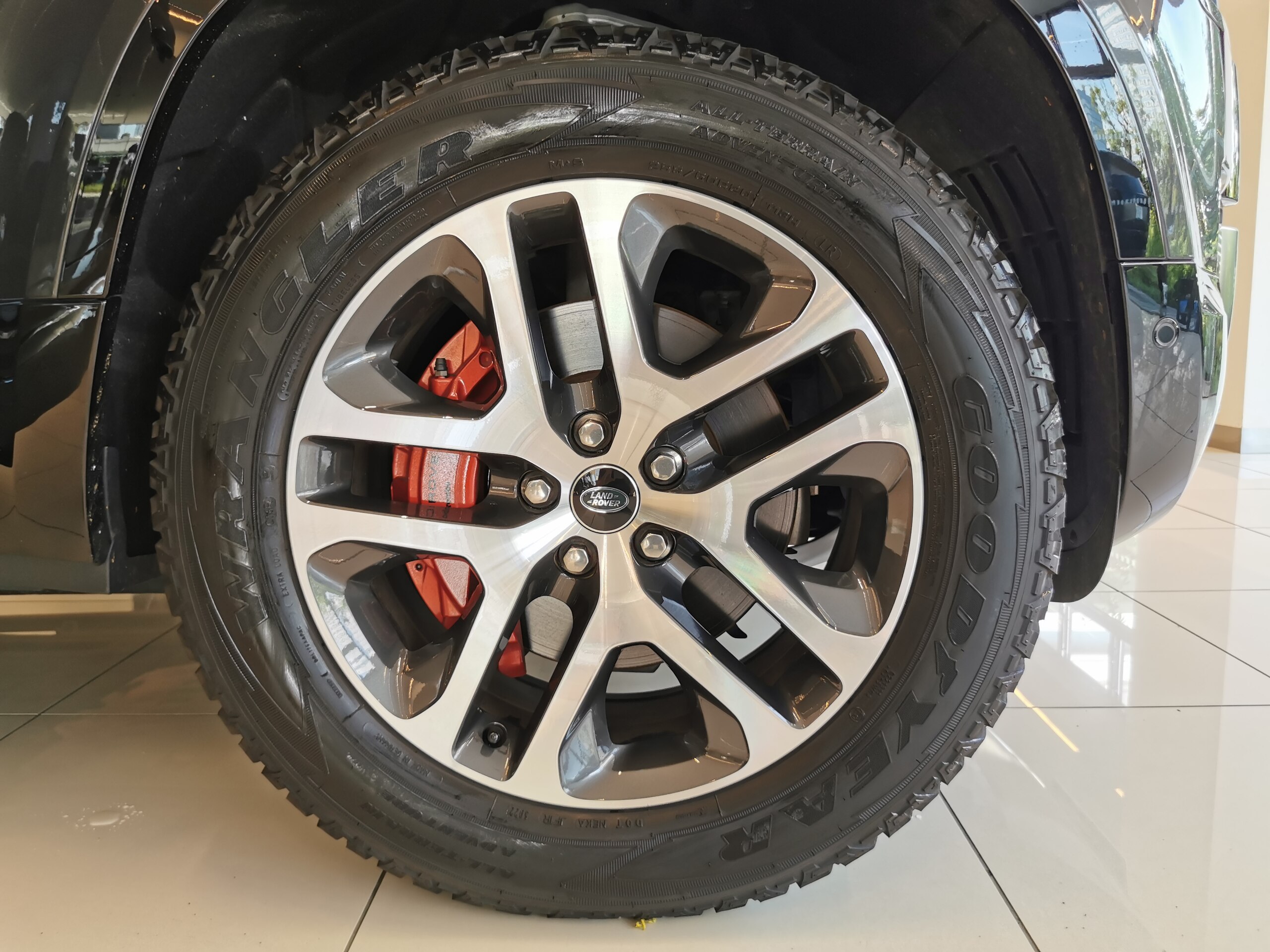 Land Rover Defender 110 X D300 Diesel Turbo 4WD — photo 8