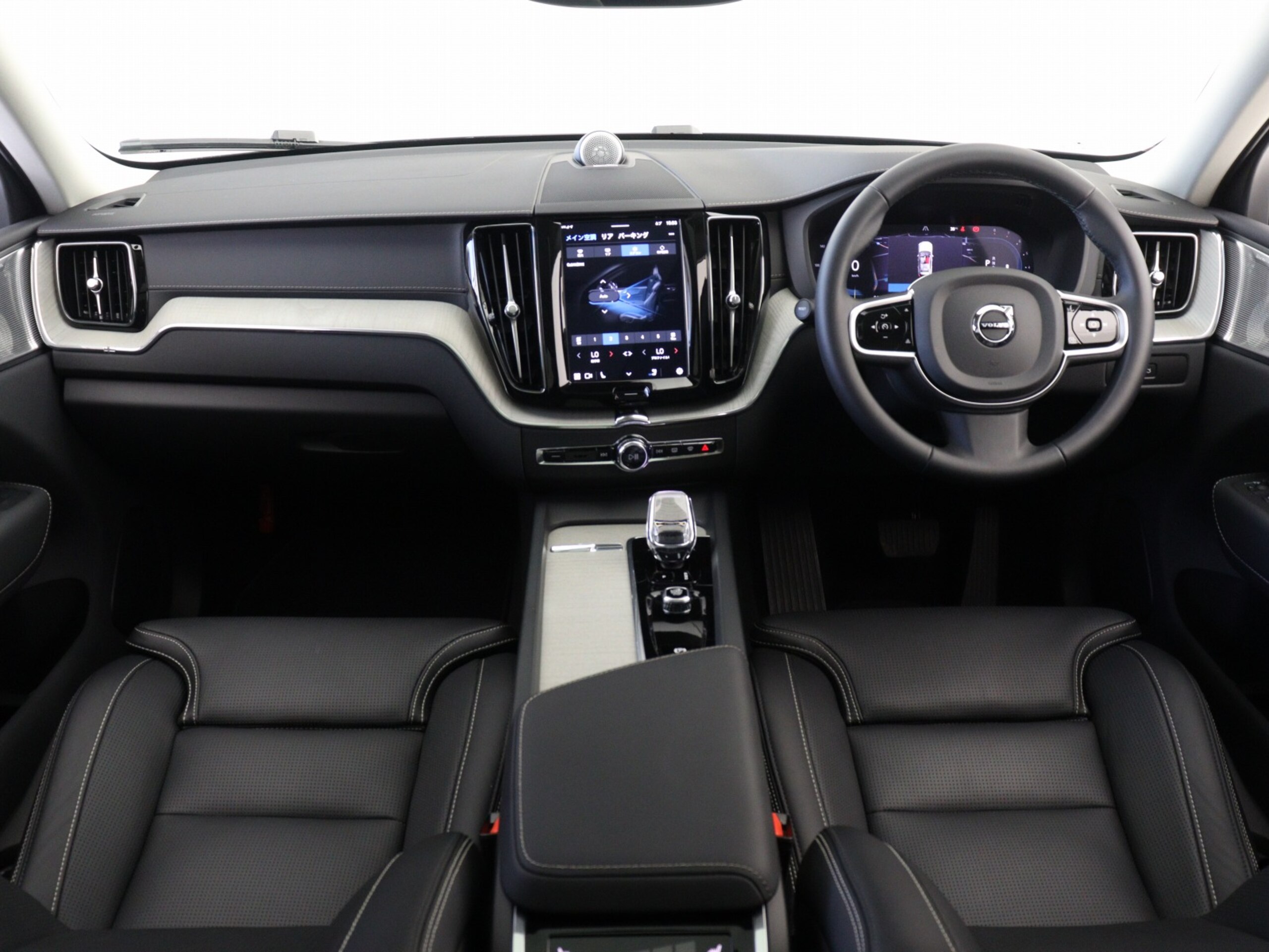 2024 Volvo Xc60 — photo 2