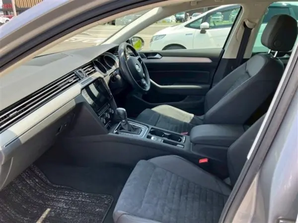 Volkswagen Passat Variant TDI Elegance Line Diesel Turbo (Gray) — photo 7