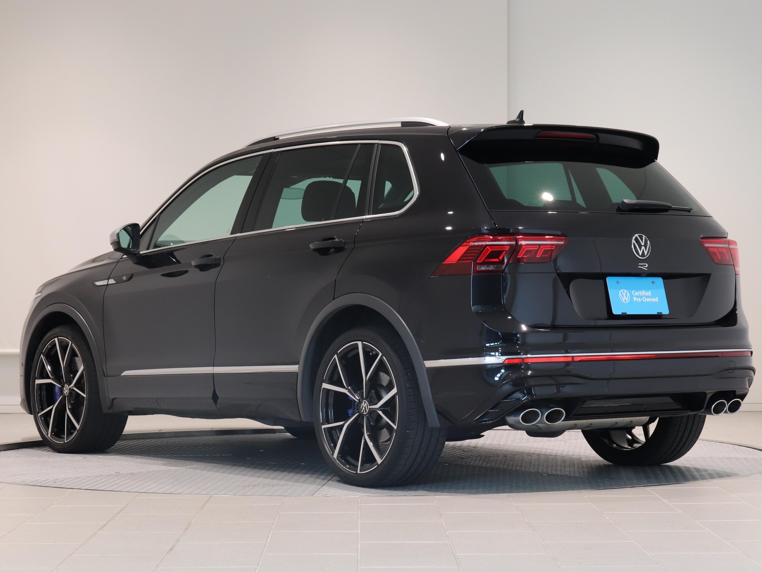 2022 Volkswagen Tiguan — photo 3