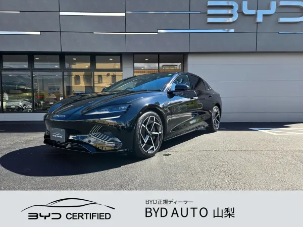 BYD Seal Base Model Panoramic Roof Nappa Leather Seat Heater & Seat Cooler & Steering Wheel Heater (Cosmo Black)