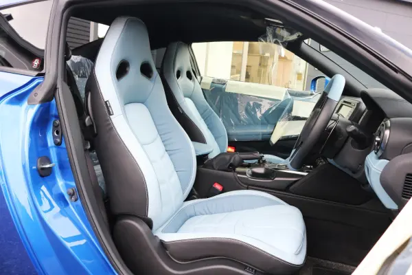 Nissan GT-R 3.8 Premium Edition 4WD MY25 / Blue Heaven Interior / BOSE Sound System / RAYS 20-inch AW / FUJITUBO Titanium Muffler / Genuine Navi & Full-Seg TV / Backup Camera / Seat Heater / LED Headlights (Wangan Blue) — photo 7