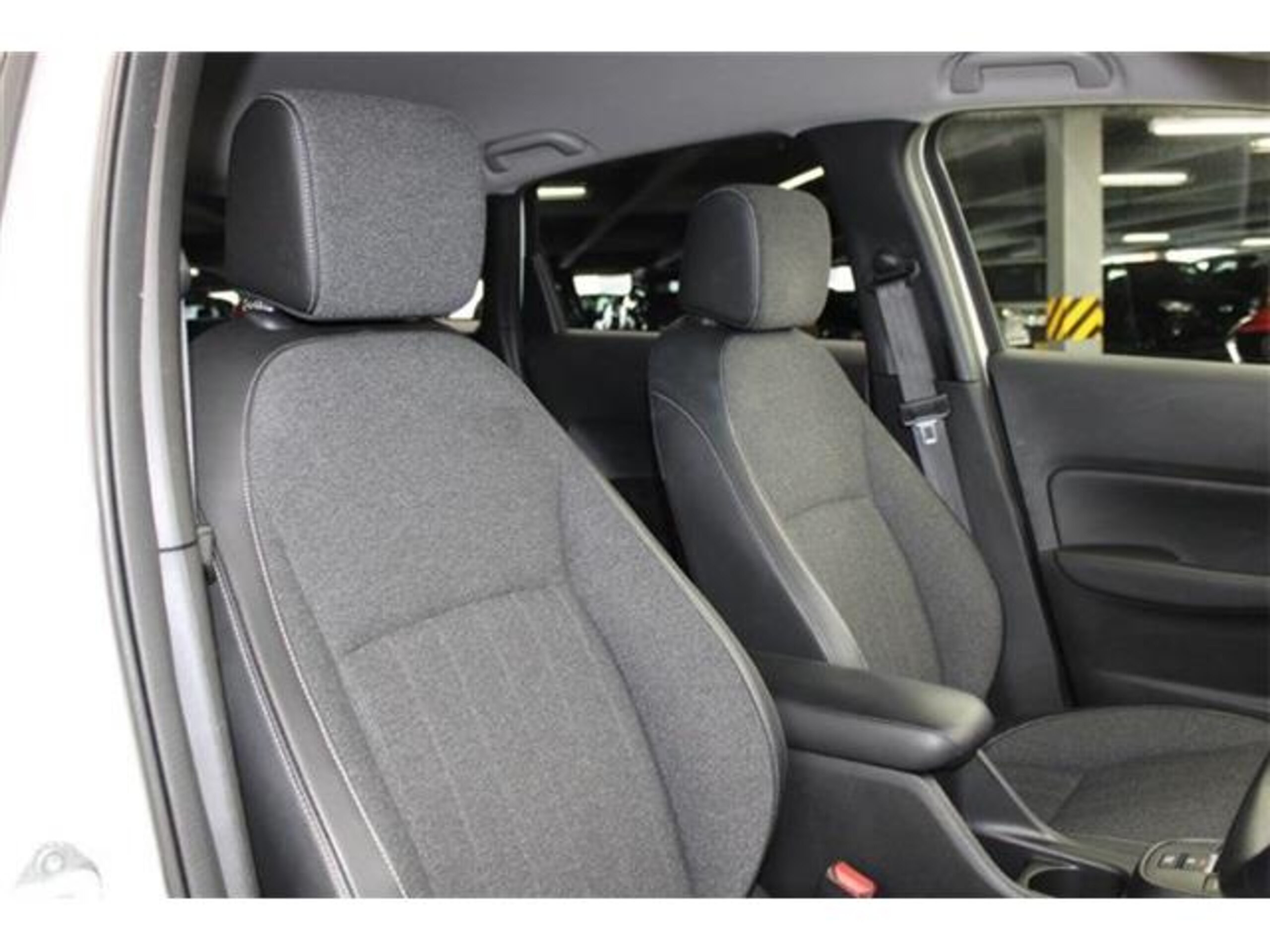 Honda Fit 1.5 e:HEV Home, Late Model, Navigation, Digital TV, Backup Camera, LED Headlights, Collision Mitigation Braking, ETC, Radar Cruise Control, Auto Brake Hold, Push Start (Platinum White) — photo 8