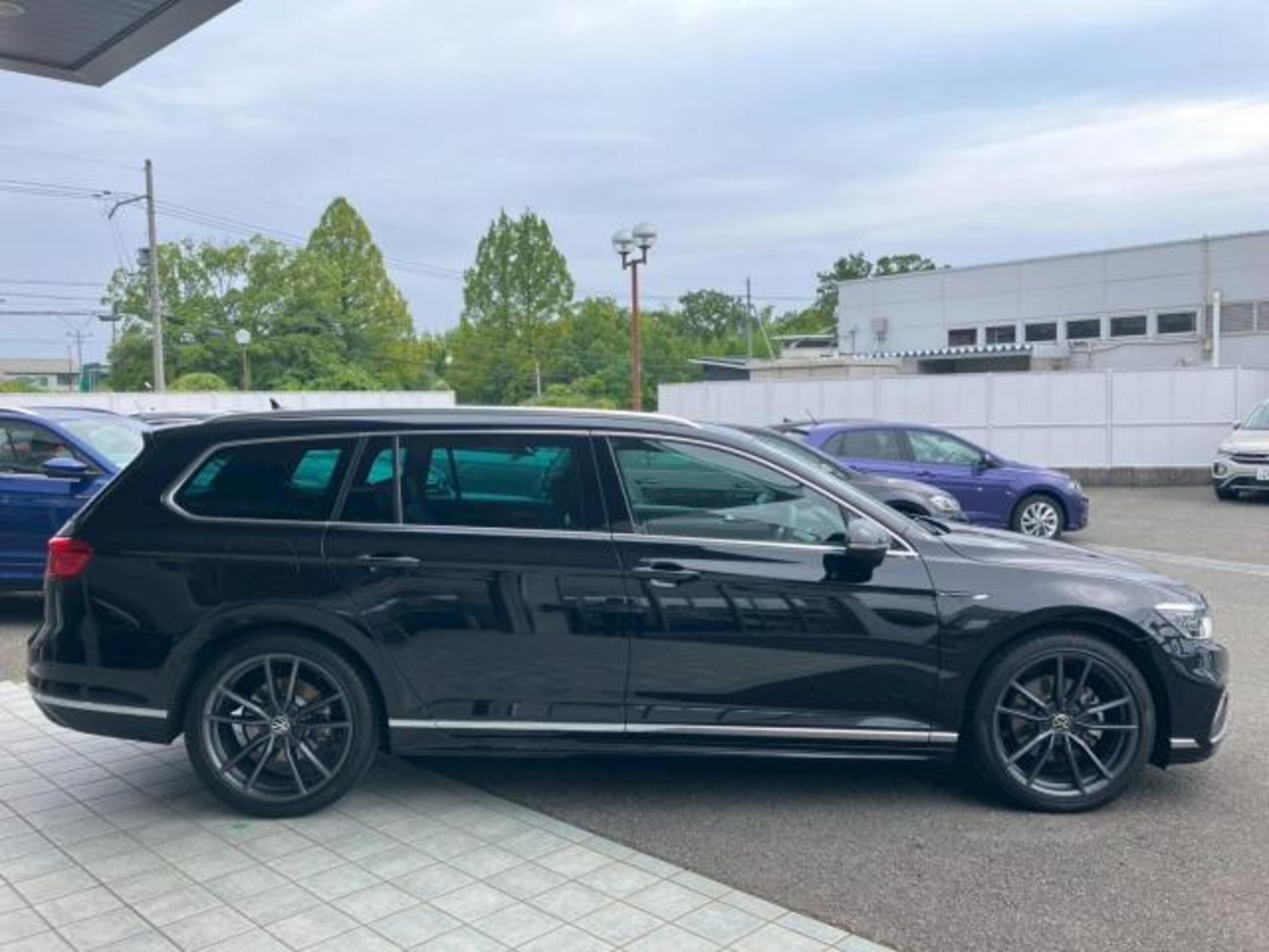 Volkswagen Passat Variant TDI R-Line Diesel Turbo — photo 7