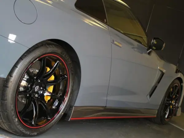 Nissan GT-R 3.8 NISMO Special Edition 4WD MY25 Model One Owner (Gray) — photo 7