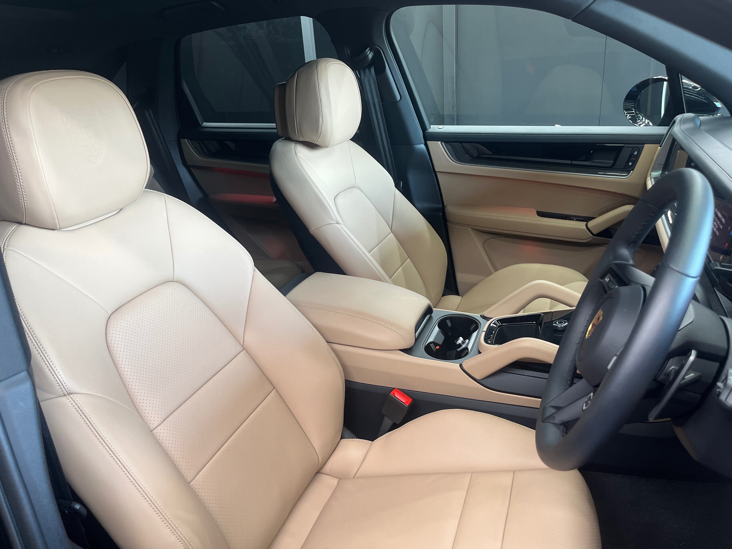 Porsche Cayenne Base Grade Sport Chrono Package — photo 8
