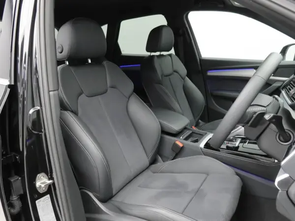 Audi Q5 40 TDI Quattro S Line Diesel Turbo 4WD Former Company Demo Car 20-inch Alloy Wheels TV (Mythos Black Metallic) — photo 9
