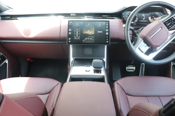 Land Rover Range Rover Autobiography 3.0L D300 Standard Wheelbase Diesel Turbo 4WD 25 Year Model Factory Standard Maintenance! Certified Used Car with 2-Year Warranty (Eiger Grey) — photo 7