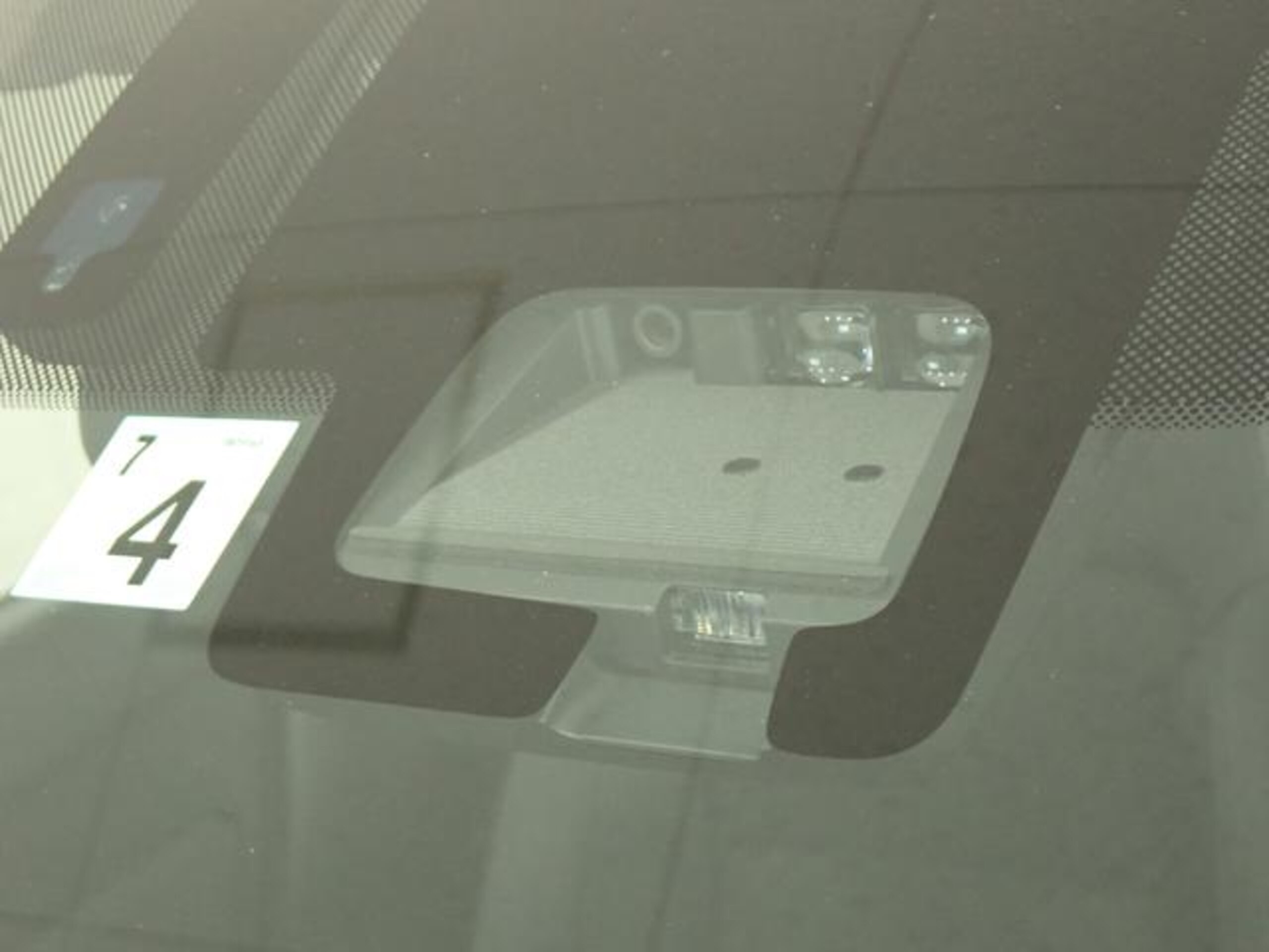 2022 Suzuki Escudo — photo 3