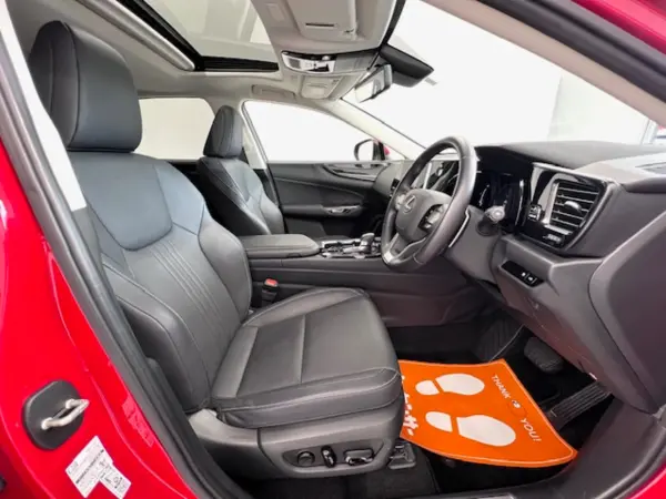 2023 Lexus Nx — photo 3
