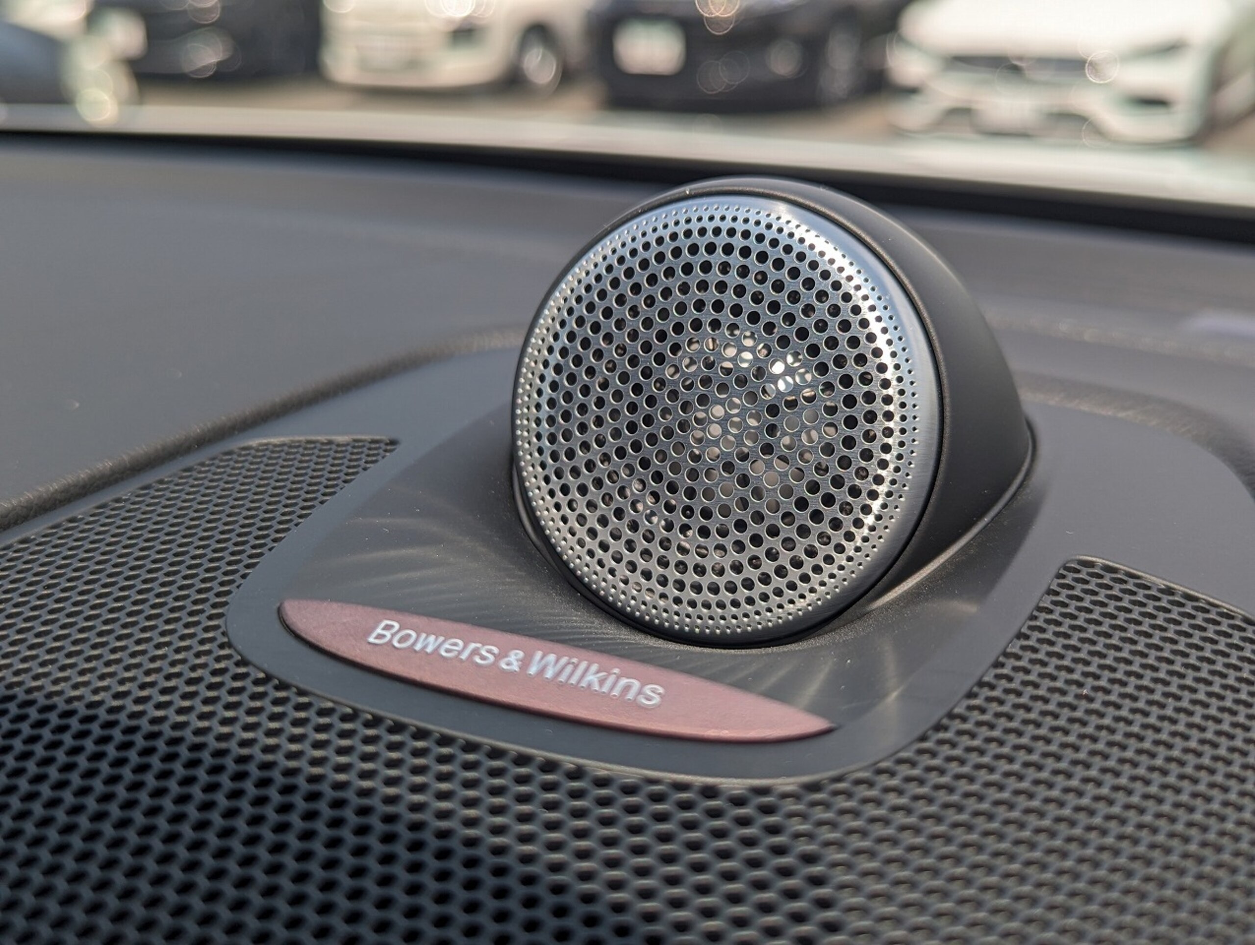 2021 Volvo Xc60 — photo 2