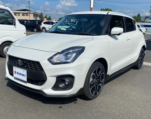 2025 Suzuki Swift — photo 3