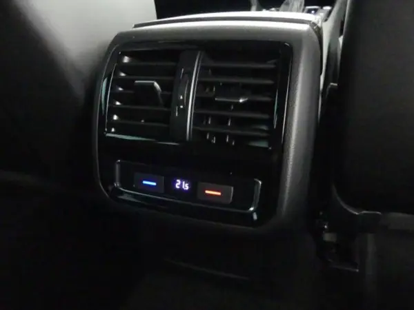 Volkswagen Passat Variant TDI R-Line Diesel Turbo Certified Used Car Diesel Leather Seat (Grey) — photo 8