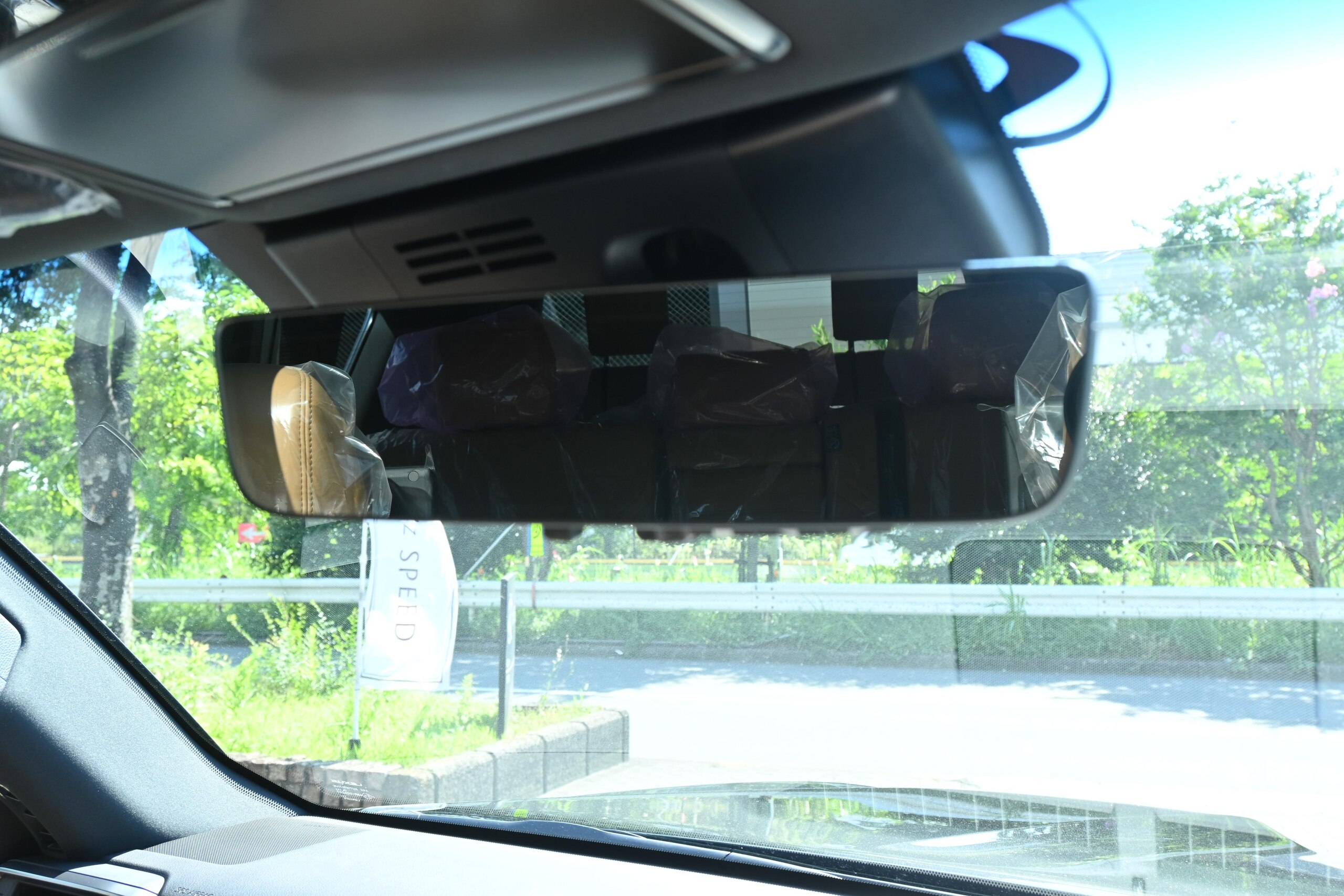 Lexus LX600 4WD 2025 Model ZEUS Complete Car — photo 9