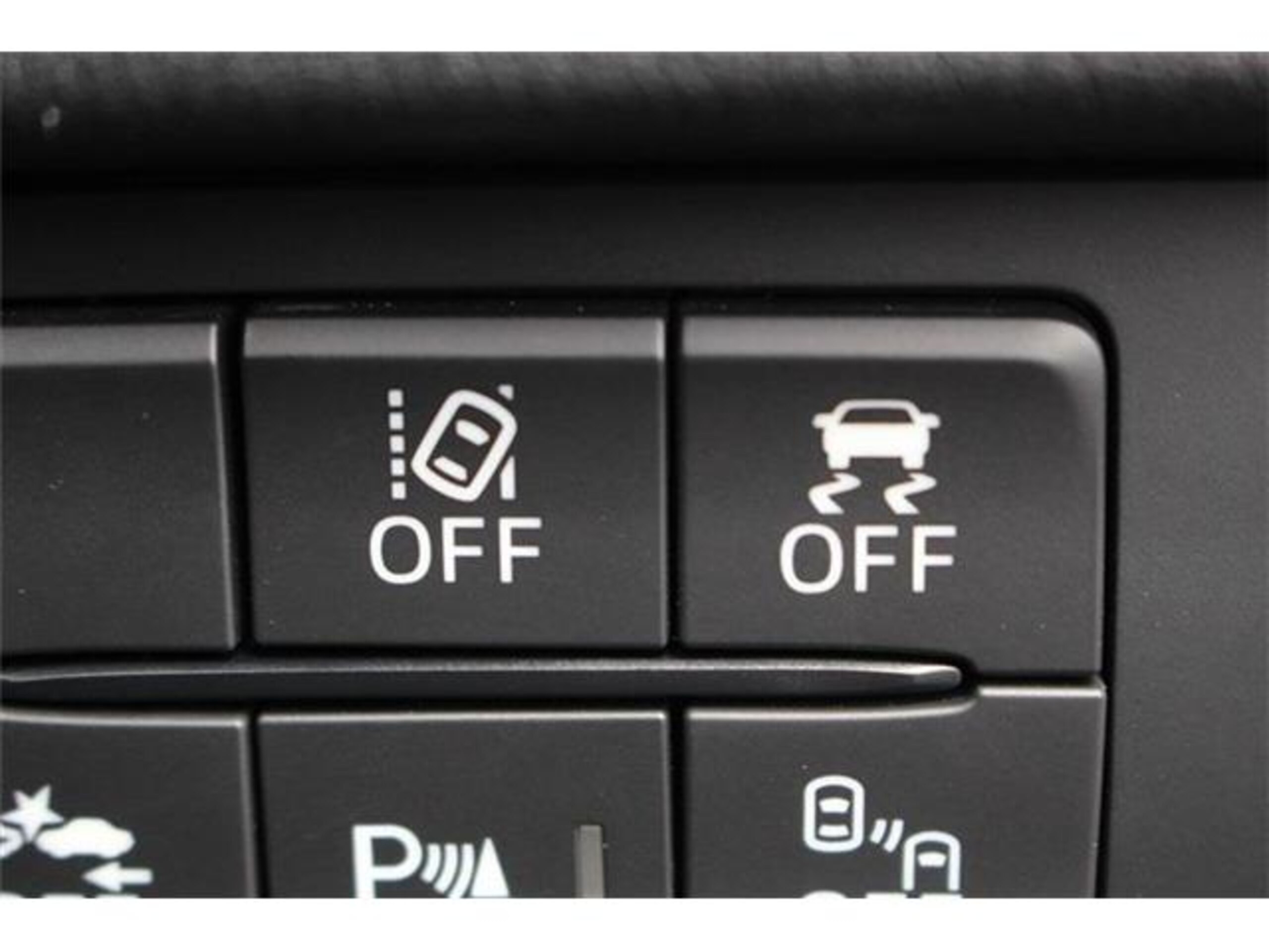 Mazda Roadster 1.5 NR-A 6-Speed MT — photo 7