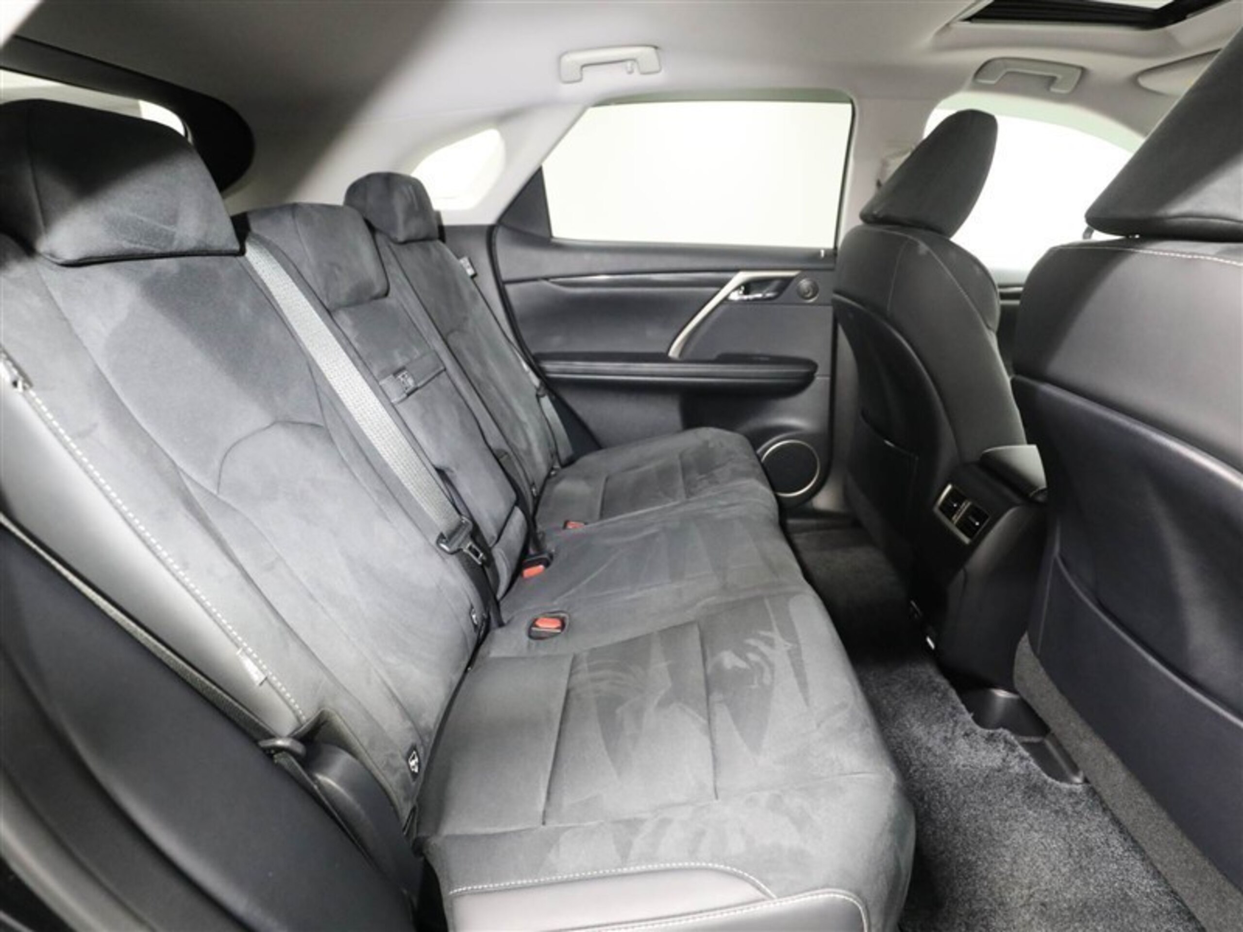 Lexus RX300 with Dash Cam and ETC (Black Metallic) — photo 9