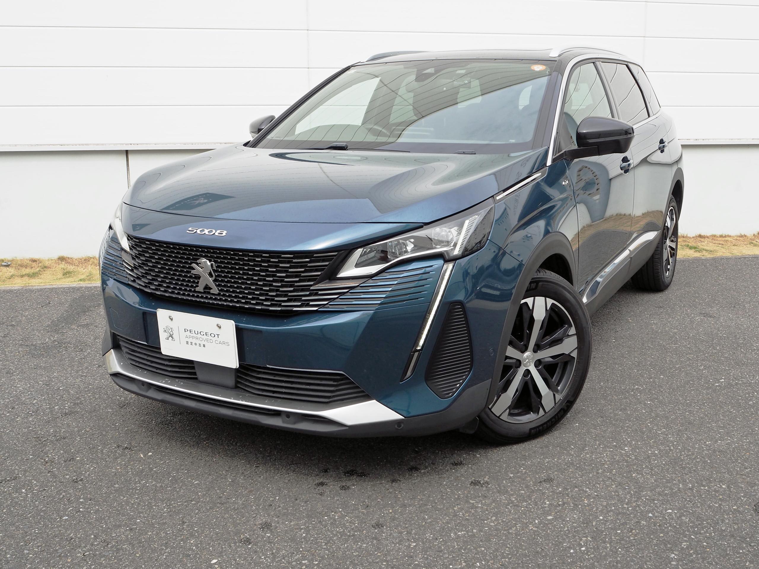 2021 Peugeot 5008 — photo 2