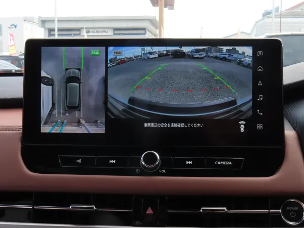 2024 Mitsubishi Outlander — photo 2