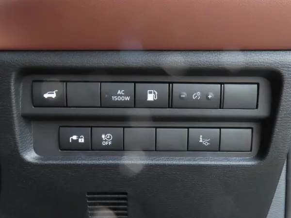 Mitsubishi Outlander PHEV 2.4 P Executive Package 4WD with 12.3-inch Navigation, 360-degree Camera, Panoramic Sunroof, Former Demonstrator & Non-smoking Vehicle, Obstacle Sensor, Panoramic Sunroof, Collision Damage Mitigation Brake, Misacceleration Mitigation System, Automatic High Beam, 1500W AC Power Outlet, Seat Heater & Seat Air Conditioning (Gray Black) — photo 7