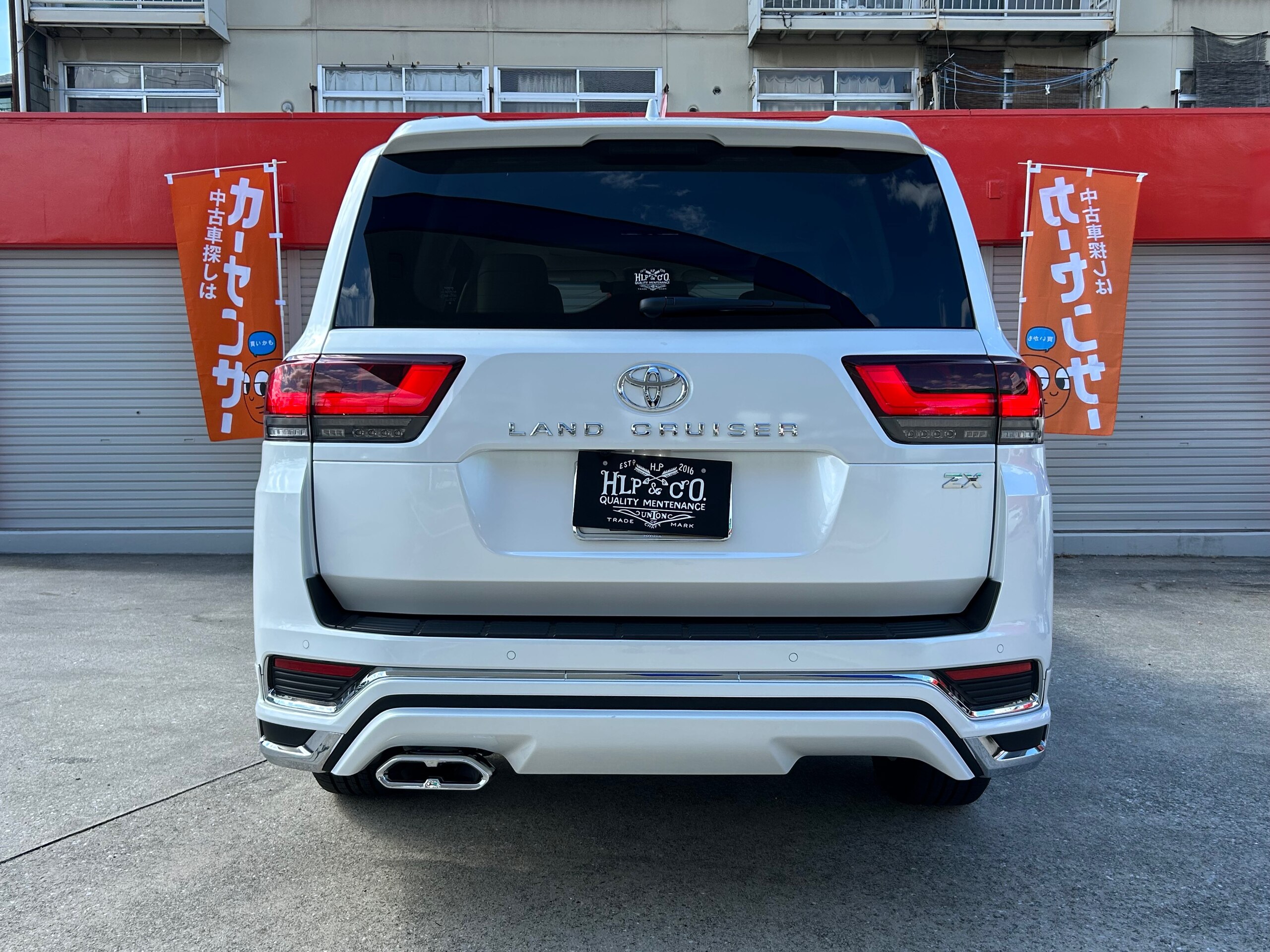 Toyota Land Cruiser 300 3.5 ZX 4WD — photo 8