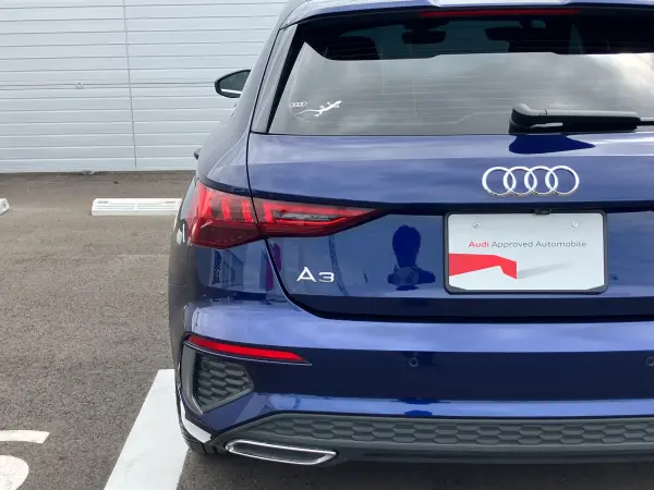 Audi A3 Sportback 40 TFSI Quattro S Line 4WD — photo 8