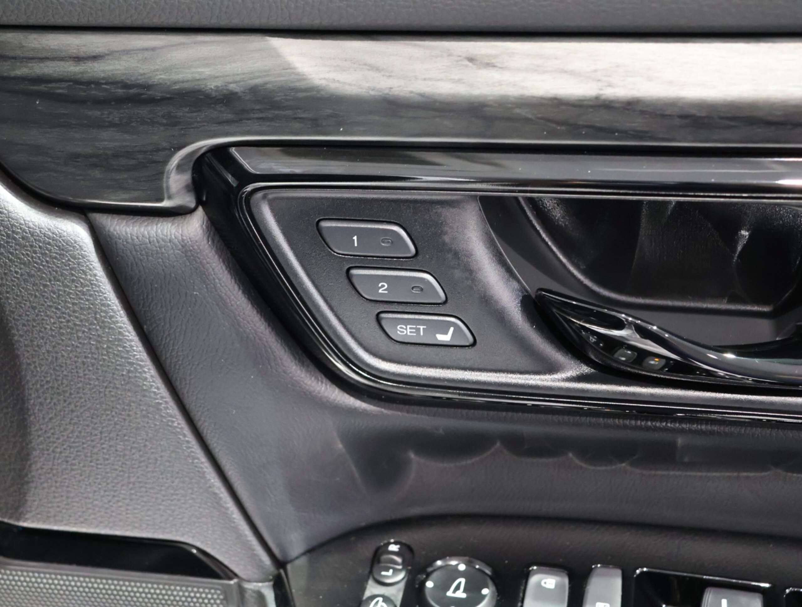 Honda CR-V 1.5 EX Black Edition — photo 8