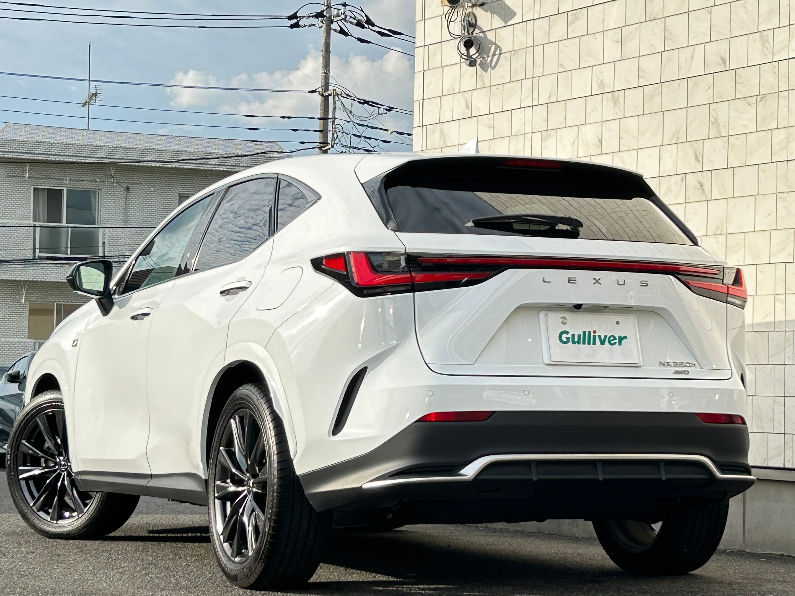 2022 Lexus Nx — photo 3