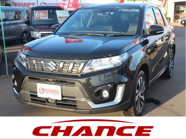 Suzuki Escudo 1.5 4WD with Aftermarket Navigation, Bluetooth, and Collision Damage Mitigation Braking System (Black)