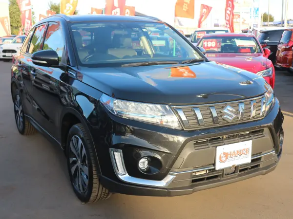 2022 Suzuki Escudo — photo 3