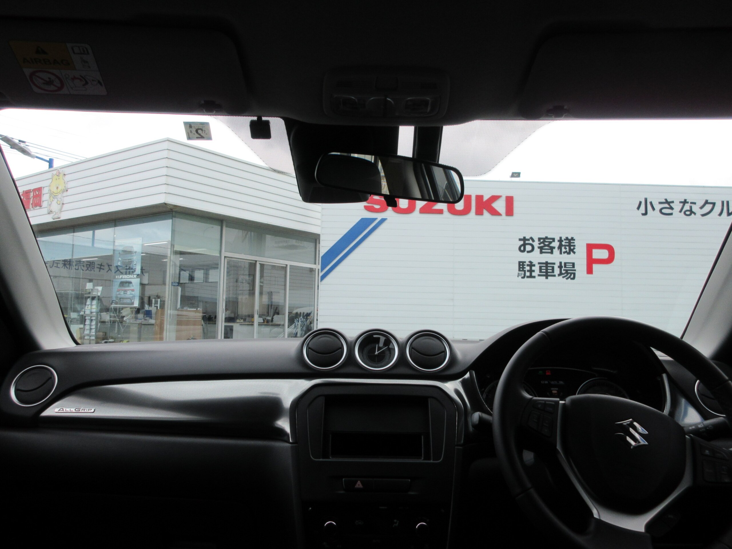 Suzuki Escudo 1.5 4WD — photo 7