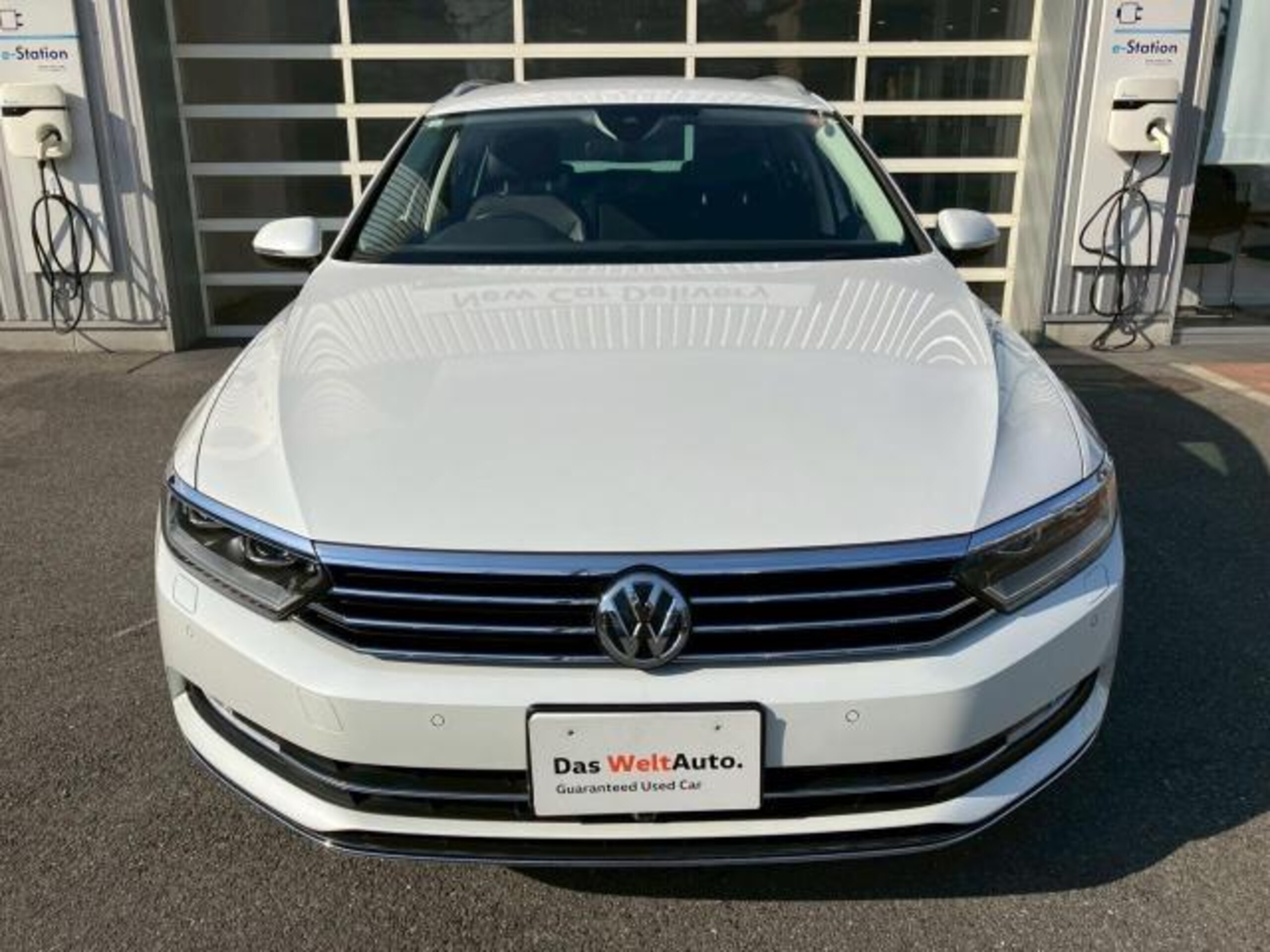 2019 Volkswagen Passat — photo 3