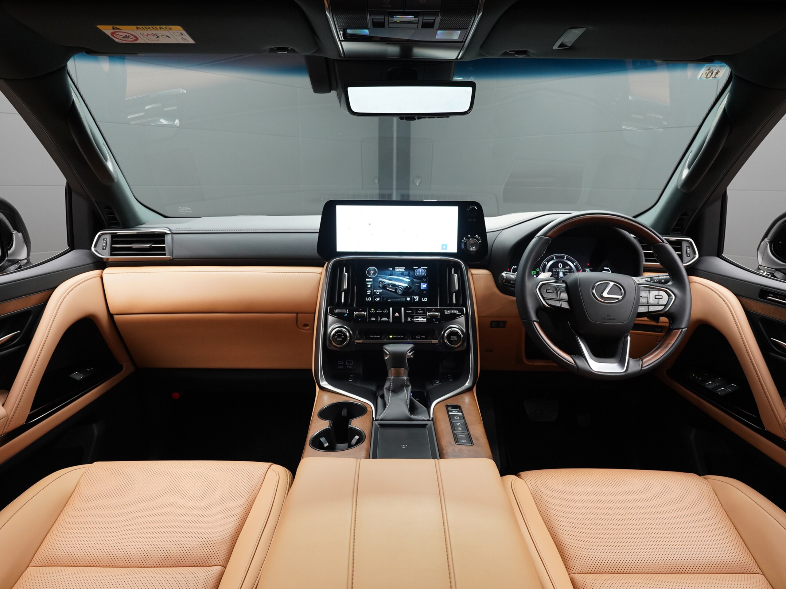 2023 Lexus Lx — photo 2