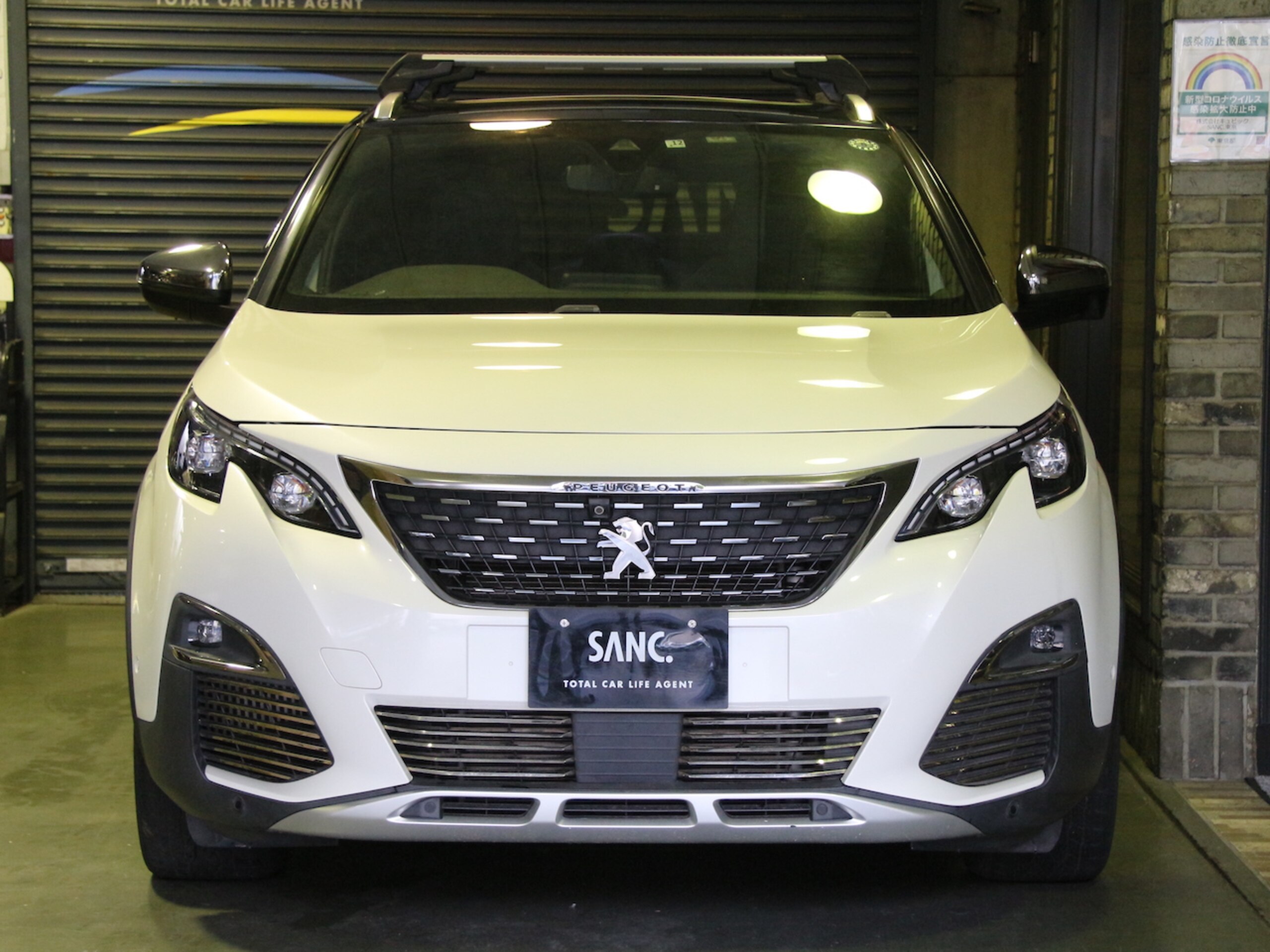 Peugeot 5008 GT BlueHDi Diesel Turbo — photo 9