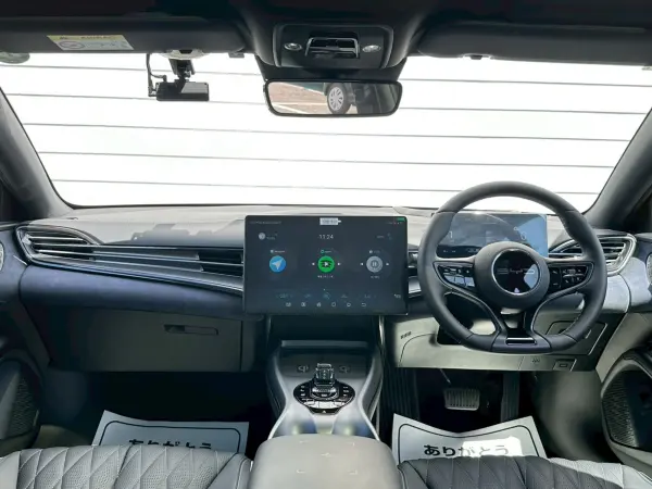 2024 Byd Seal — photo 2