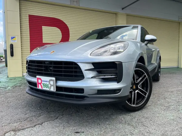 2020 Porsche Macan — photo 7 | Tuminion Kenya