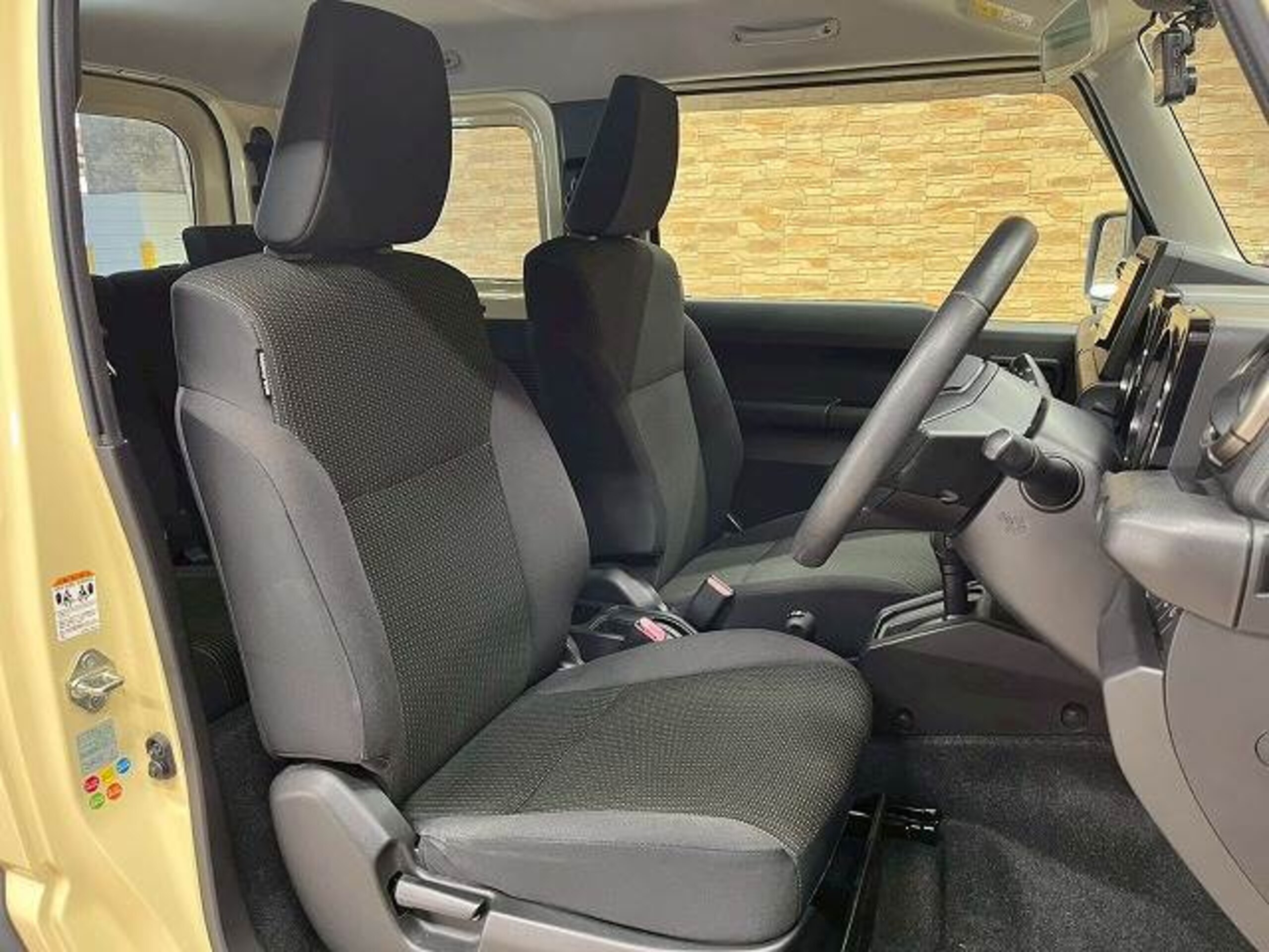 Suzuki Jimny Sierra 1.5 JC 4WD — photo 7