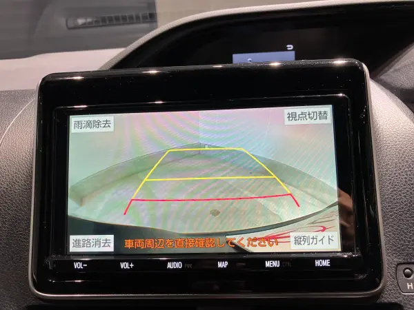 2021 Toyota Noah — photo 3