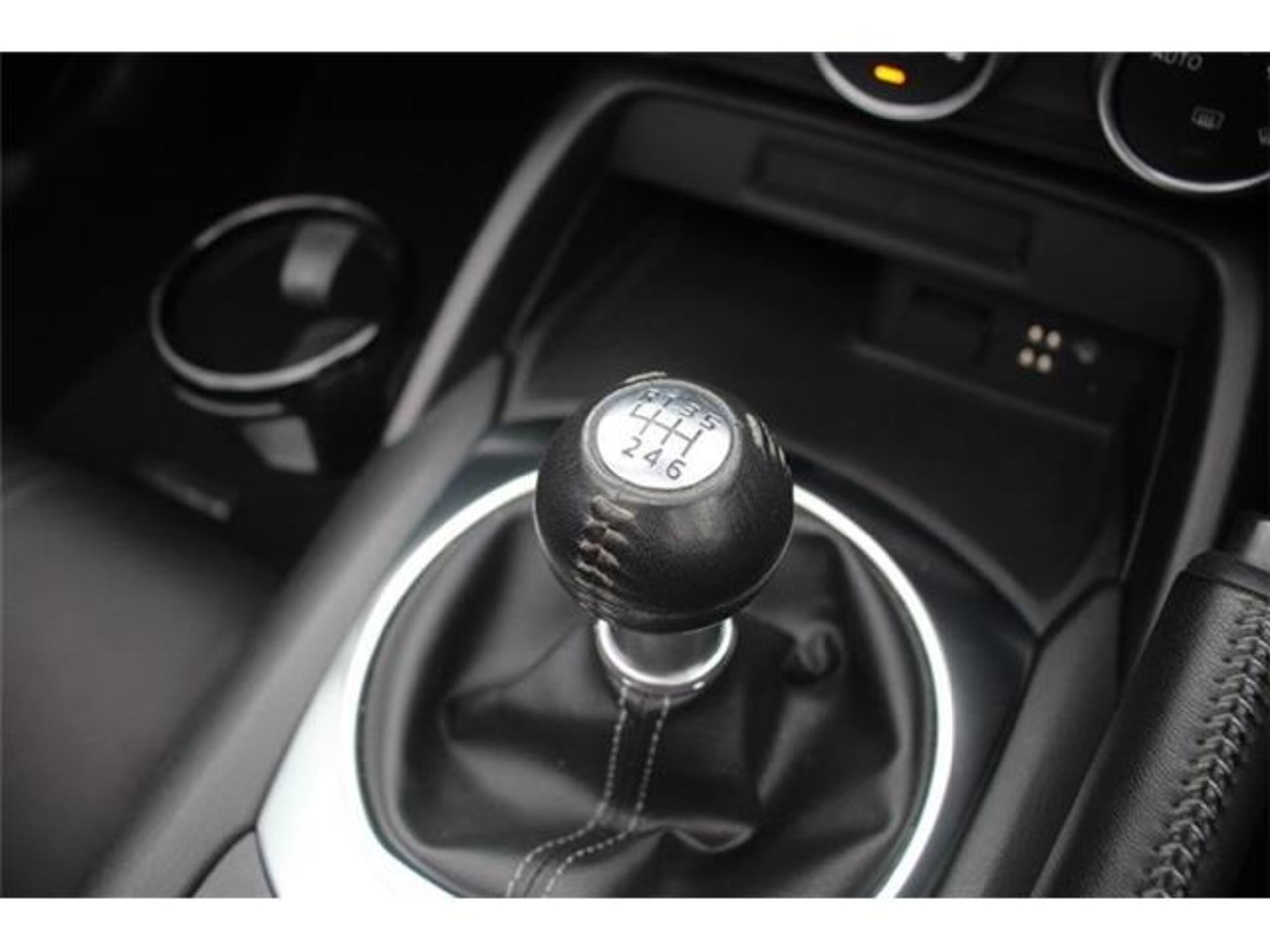 Mazda Roadster 1.5 S Special Package — photo 7