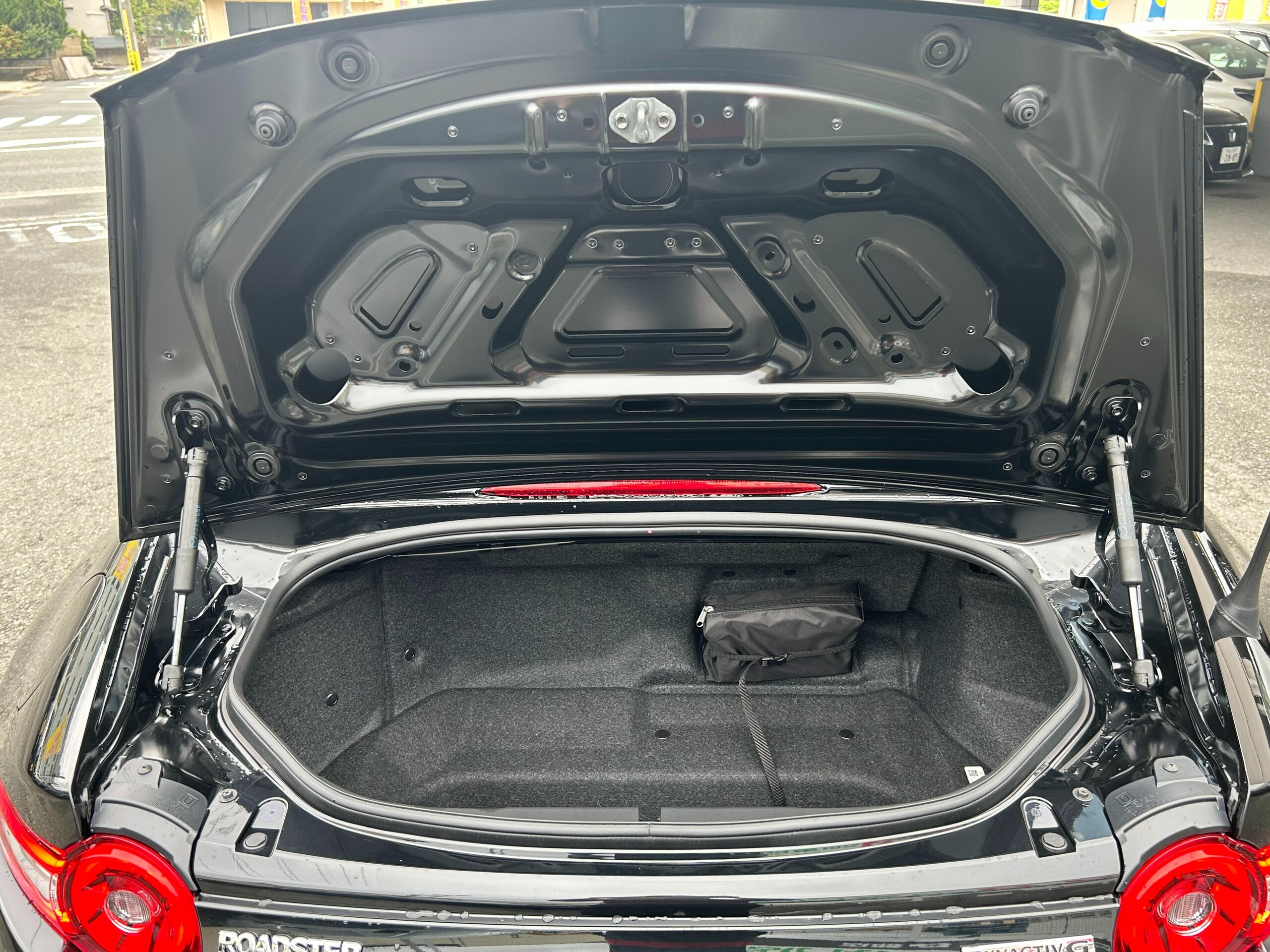 Mazda Roadster 1.5 S Special Package — photo 7