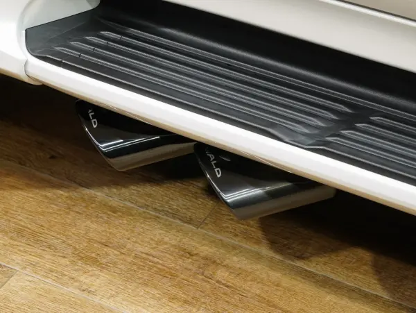 Lexus LX570 Black Sequence 4WD Final Late Model / New Production WALD Complete Custom / WALD Sports Muffler (Competition Use) / 1 Owner / Non-Smoking / Indoor Storage / 5-Seater / Cool Box / Genuine Leather Seats (Heated & Cooled) / SR / Panoramic View Camera / HUD / BSM / Built-in ETC2.0 / Power Back Door (Sonic Quartz) — photo 8