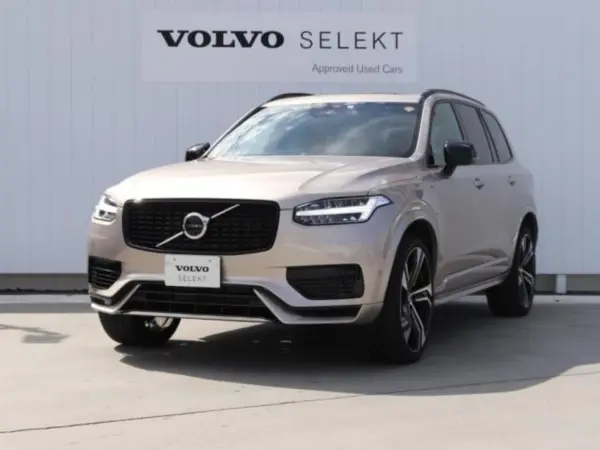 2023 Volvo Xc90 — photo 1